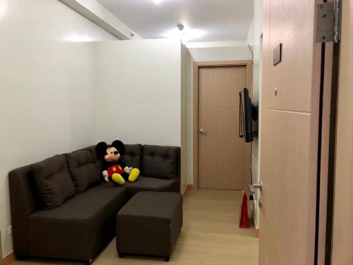 Quiet and comfy unit at SMDC Trees Residences - Housity