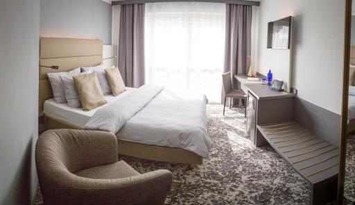 Hotel Santo - Housity
