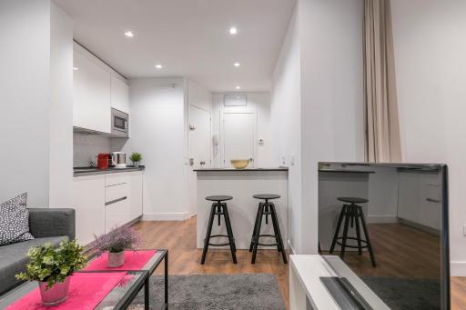 Lovely apartment in the heart of Madrid - Housity