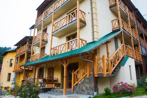 Terkon tur bukoviel - Housity