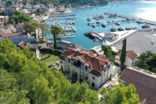 Boutique Hotel Kredo - Housity