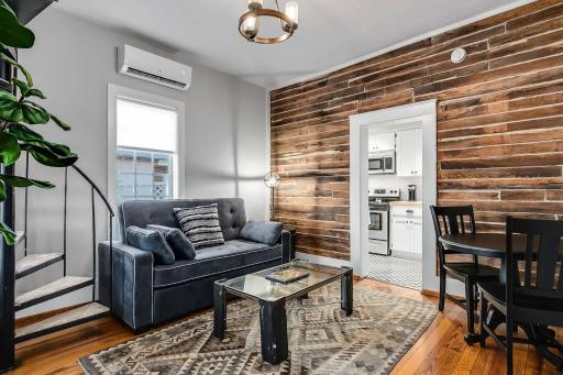 McKenize Guest House: Travis Suite 1 BD, 1BA - Housity