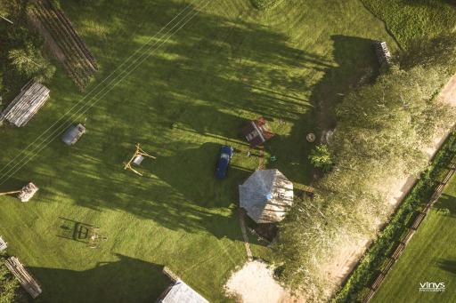 Pērkonu namiņš - Housity