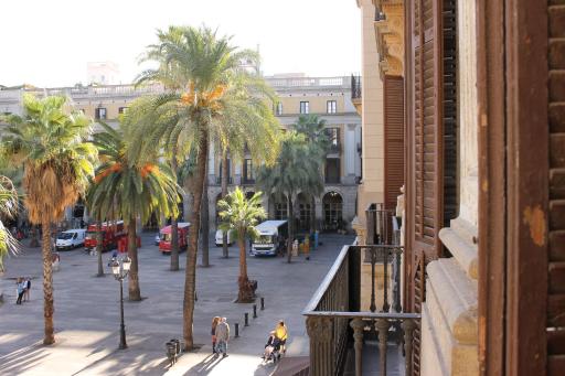 Pensión Villanueva - Housity