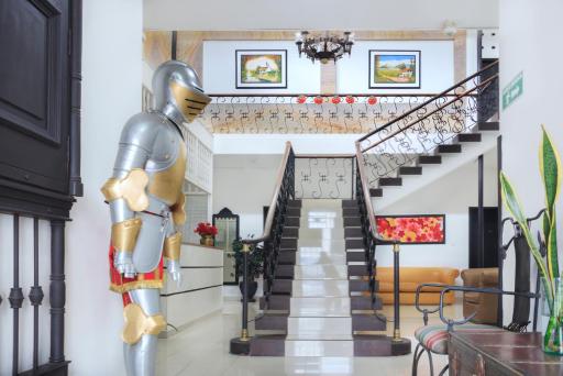 Hotel Colonial Plaza - Housity