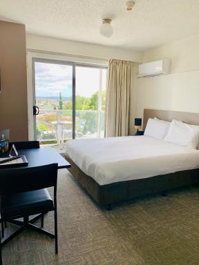 Adina Place Motel Apartments - Housity