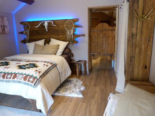 Gîte Les Hauts de Morey - Aux Amoureuses - Housity