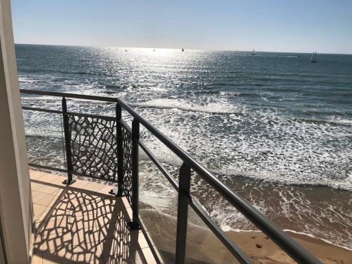 Hotel & Spa Les Roches Noires - Housity
