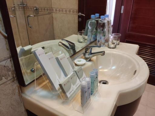 Le Dian Hotel - Housity