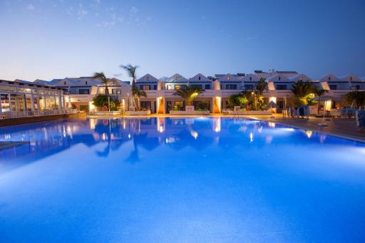 Grupotel Cinco Plazas - Housity