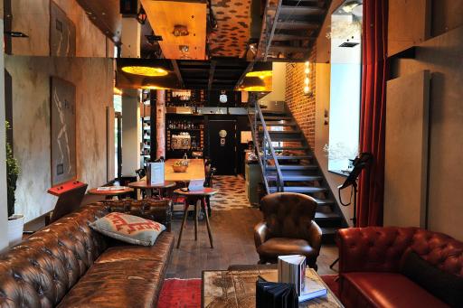 Le Magic Hall - Hizvo