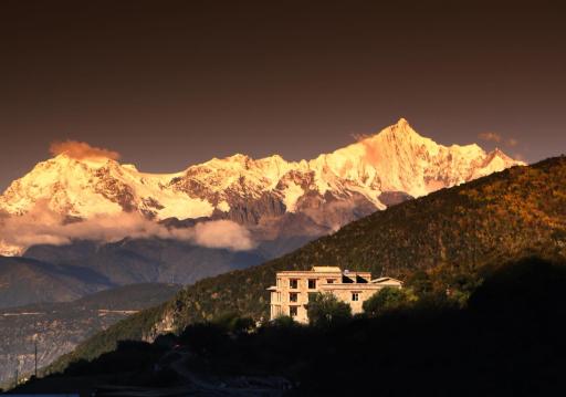 Songtsam Meili Lodge - Housity