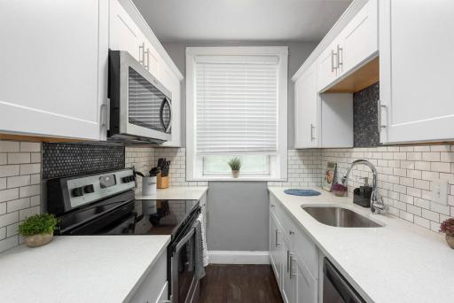 Trendy 1BR in Garden District - Housity