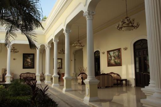 Gran Real Yucatan - Housity