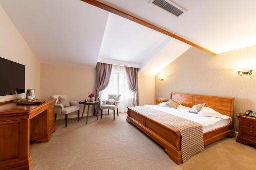 RED CONFORT HOTEL Boutique - Housity