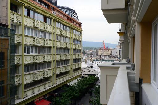Alexandar Square Apartments - Housity