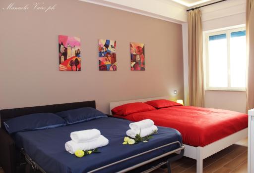 SEAFRONT APARTMENT SALERNO - Housity
