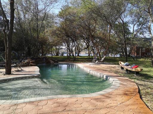 Mama Out of Africa - Housity