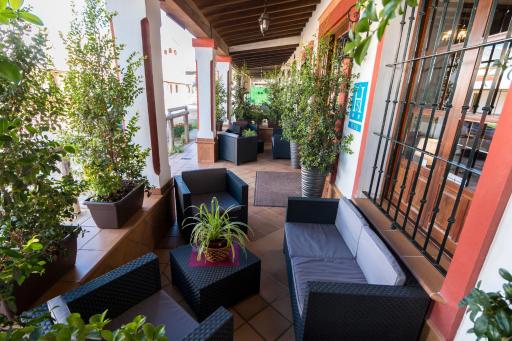 Hostal Rural La Fonda Del Rocio - Housity