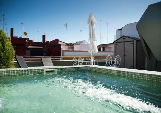 Slow Suites Maestranza - Housity