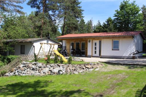 ZumSeehörnchen Haus Schmetterling - Housity