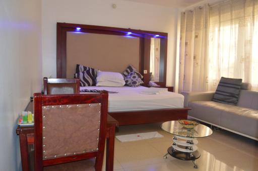 New Popex Hotel - Housity