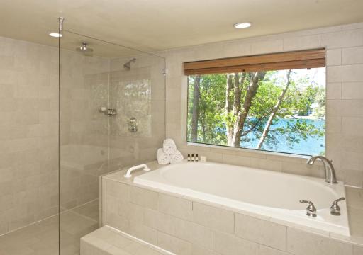 Lake Arrowhead Resort & Spa - Housity