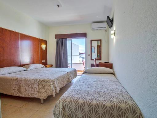 Nch Hotel Torremolinos - Housity