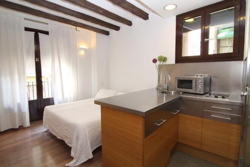 BCN2STAY Apartments - Housity