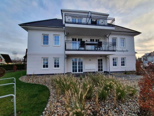 FeWo Baltic Sky - Housity