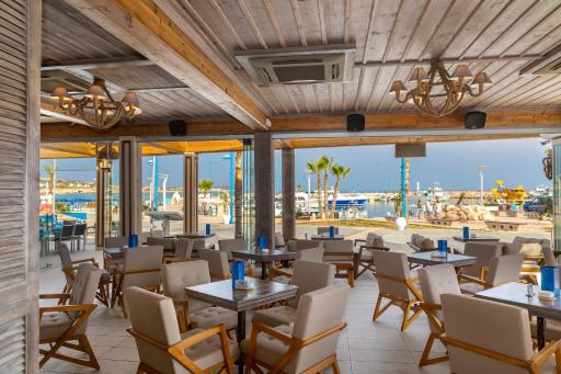 Limanaki Beach Hotel & Suites - Housity