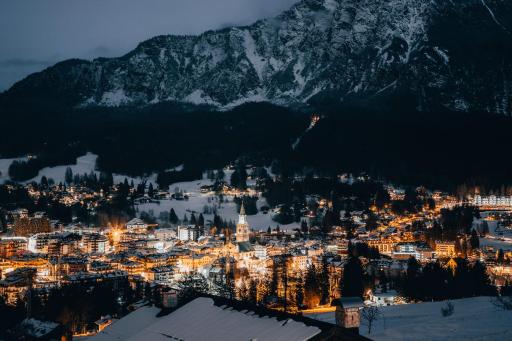 Eight Cortina - Housity