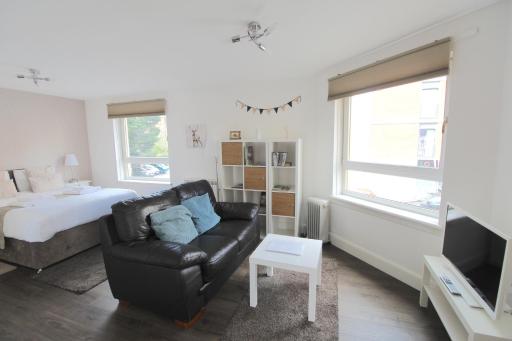Lochrin Apartments by Edinburgh City Apartments - Housity