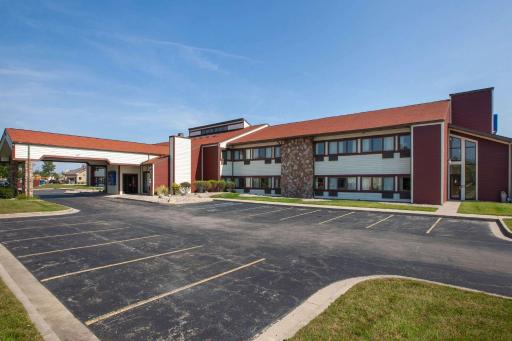 Baymont by Wyndham Franklin - Housity