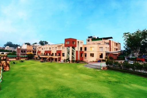 Hotel Classic Residency - Housity