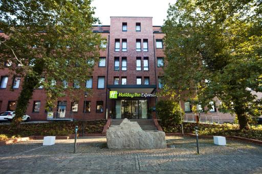 Holiday Inn Express - Saarbrücken, an IHG Hotel - Housity