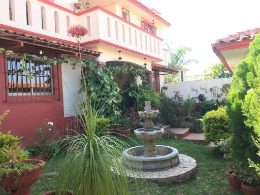 Casa Ixora en Oaxaca, Huayapam. - Housity