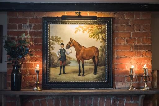 The Horse and Groom Inn - Housity