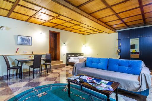 Salomes Apartment Tuti - Hizvo