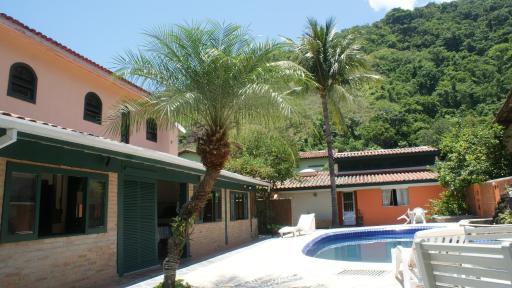 WALL BEACH HOUSE - Housity