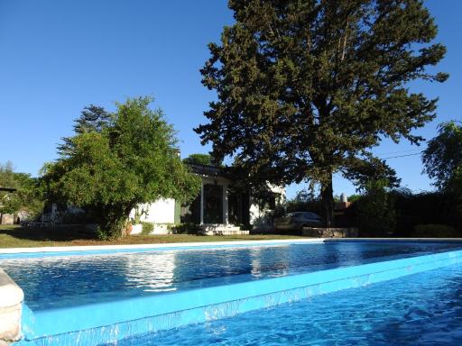 De Adobe Unquillo - Housity