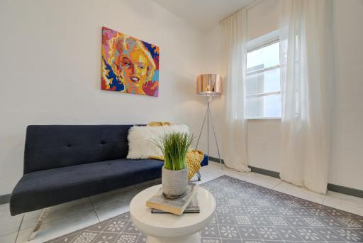 Del Rio Condo - Housity
