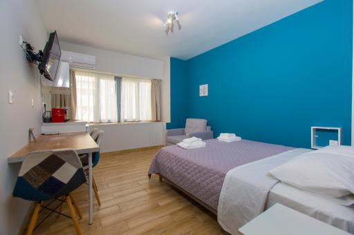 Athens Raise Acropolis Project - Housity