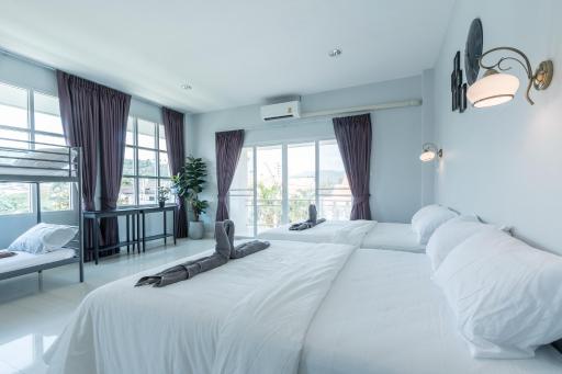 Baan Kiang Lay Phu View Hua Hin Private Pool Villa บ้านเคียงเลภูวิว ไพร์เวท พูลวิลล่า กลางเมือง ใกล้หาดหัวหิน - Housity