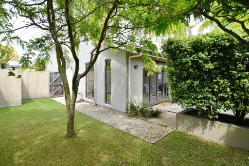 Hagley Apartment - Christchurch Holiday Homes - Housity
