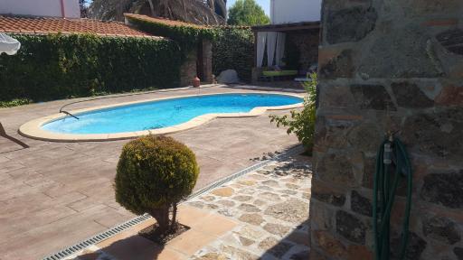 Aguila Imperial Rural Loft - Housity