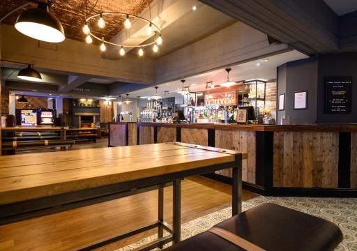 The County Hotel by Innkeeper's Collection - Housity