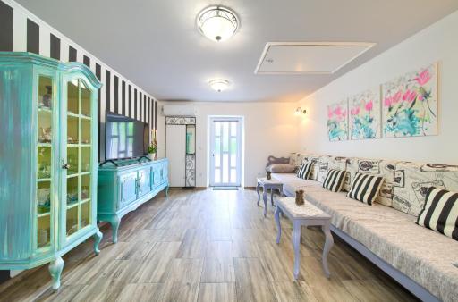 Retro Apartment - Housity