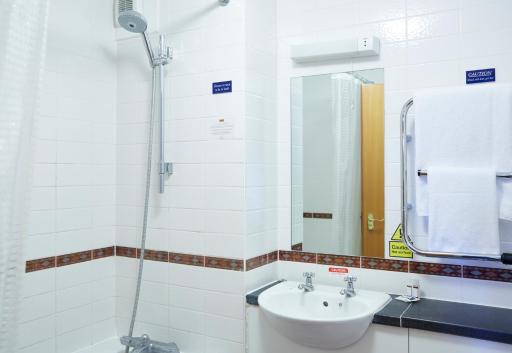 Wee Waif by Greene King Inns - Housity