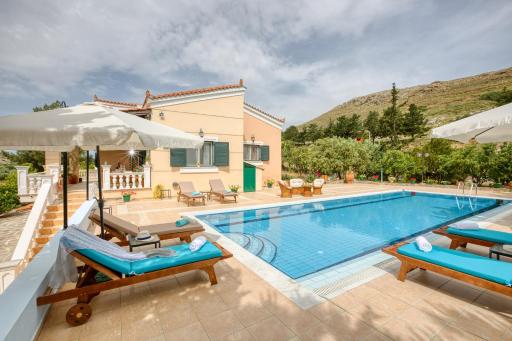 Villa AnnaMaria - Housity